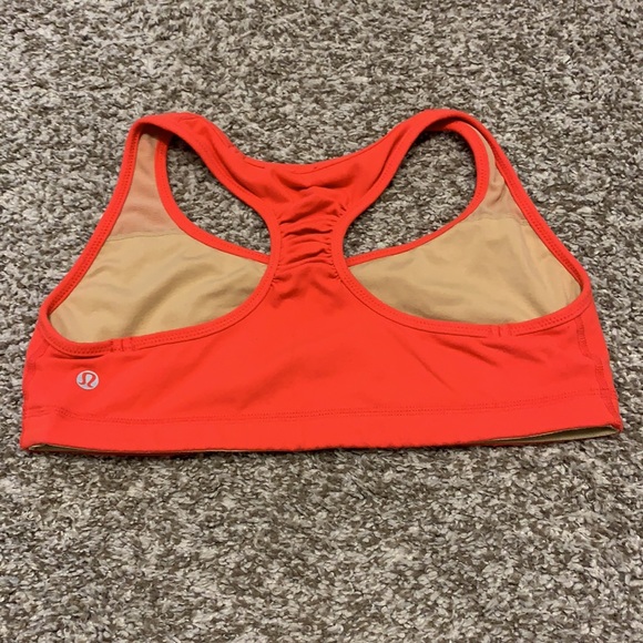Lululemon sports bra. Size 10. EUC - Picture 2 of 2